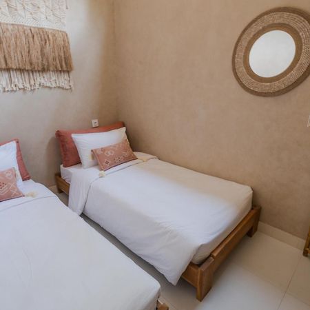 Gili Boho Villas - Aesthetic Private Pool Villas Гілі-Траванган Екстер'єр фото